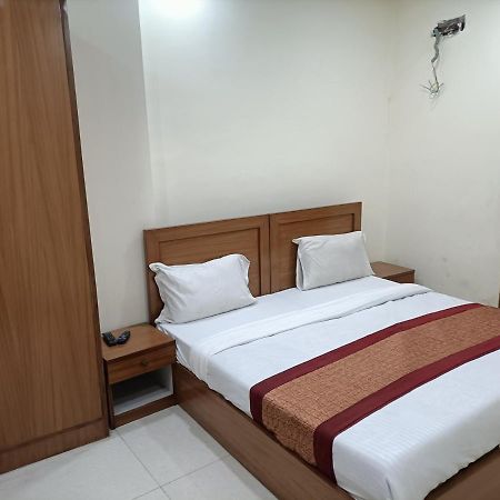 Hotel Star Light New Delhi Exterior photo