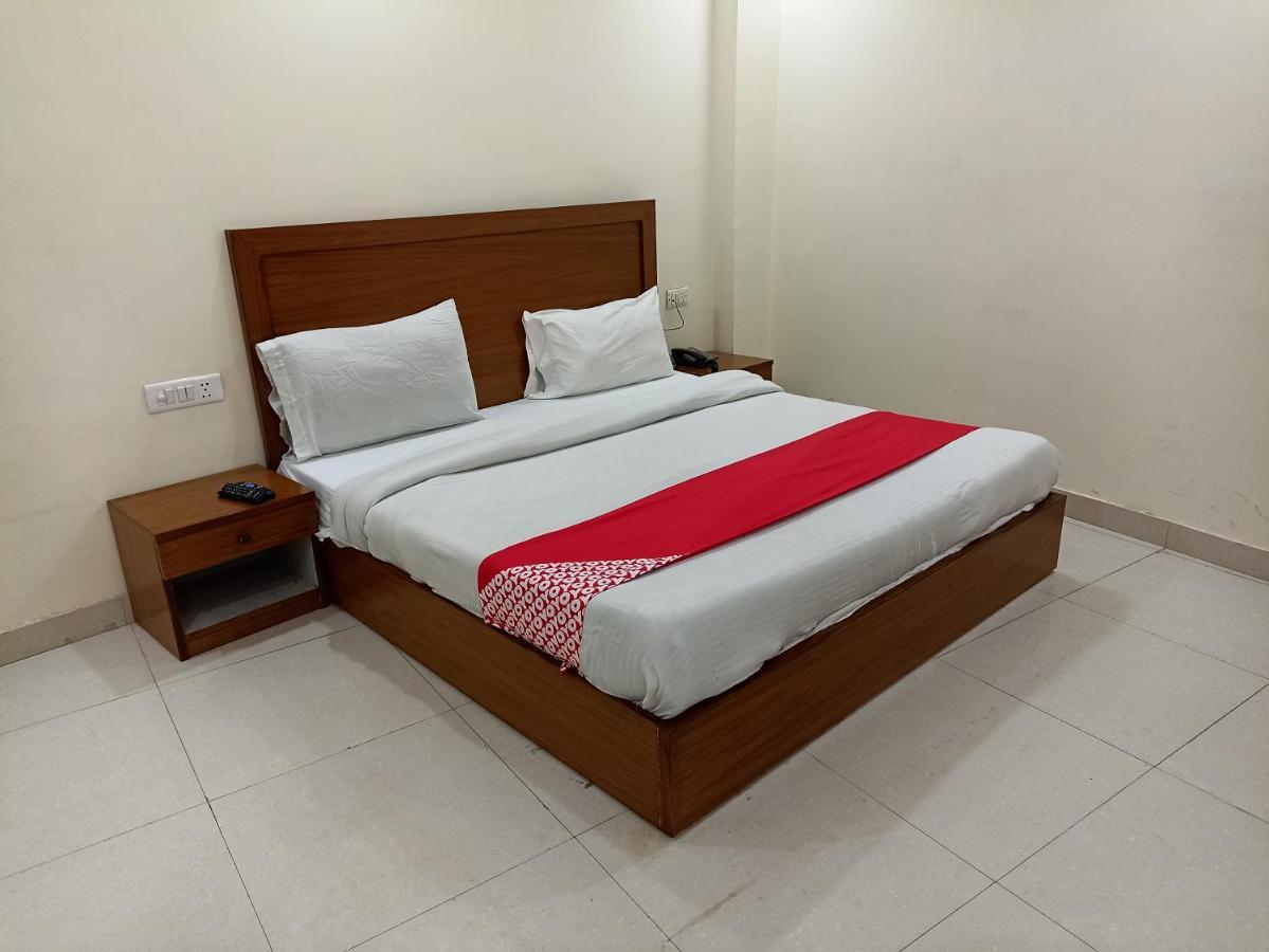 Hotel Star Light New Delhi Exterior photo